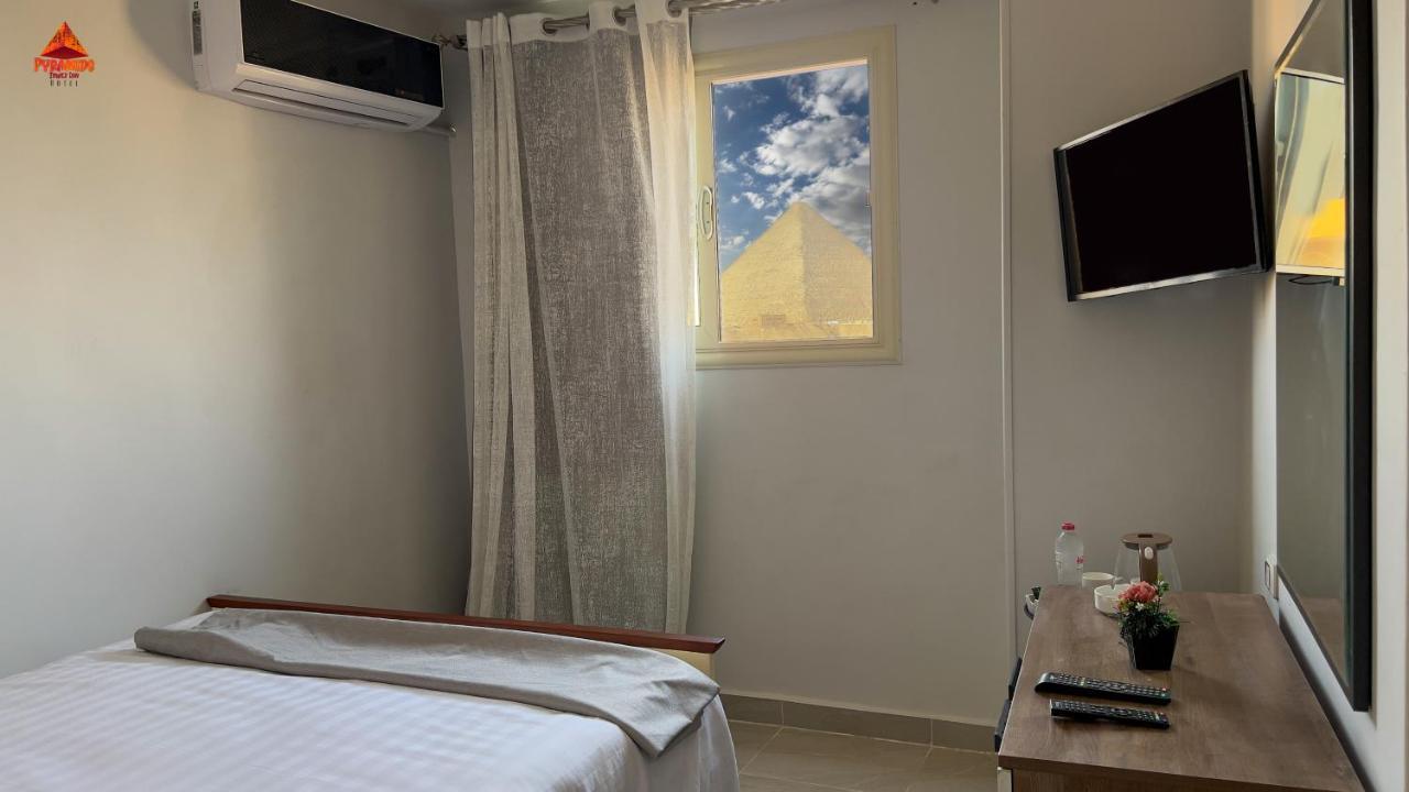 Pyramids Tower View Inn Nazlet el Simman ภายนอก รูปภาพ