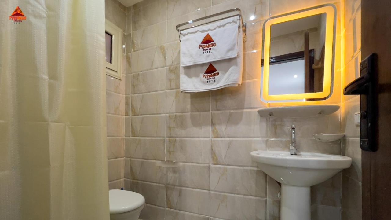 Pyramids Tower View Inn Nazlet el Simman ภายนอก รูปภาพ